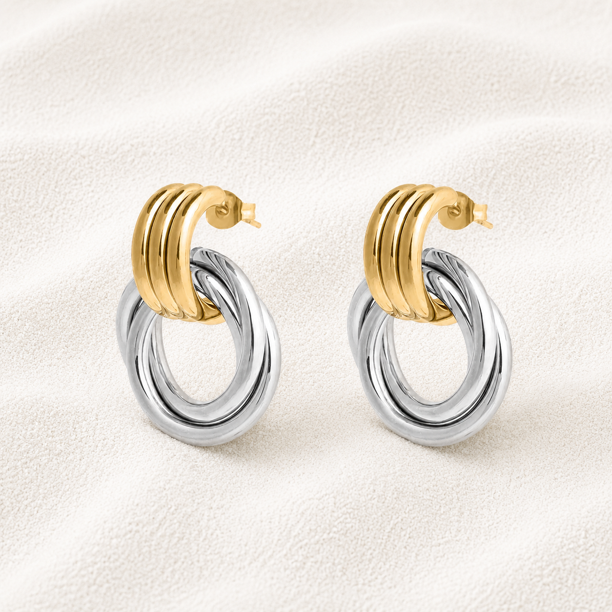 Gaviota Beach Studs - 18k Gold