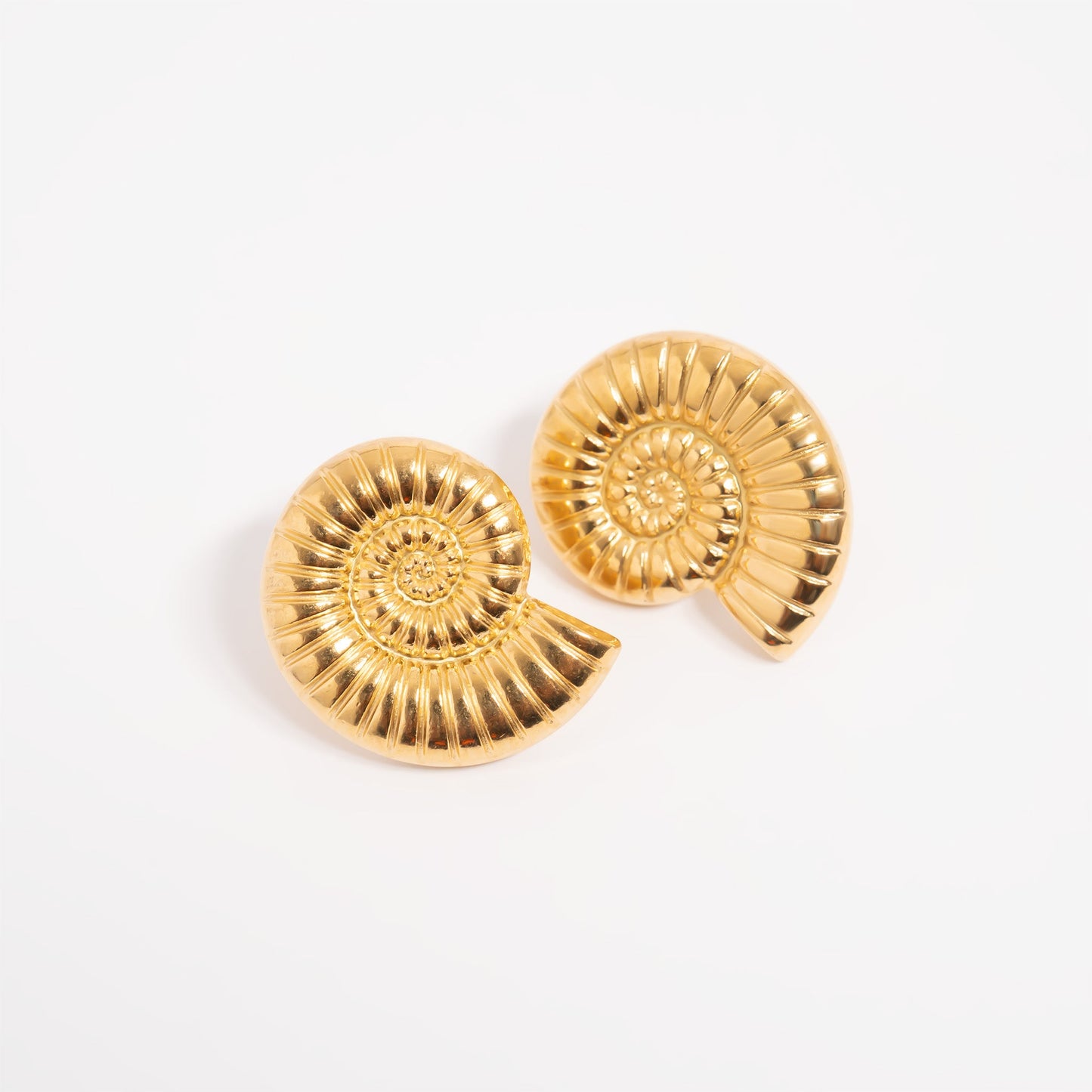 Ocean Deep Stud Earrings - 18K Gold